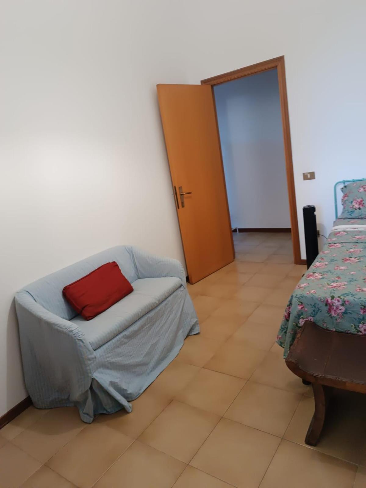 Appartamenti Dei Conti Озимо Экстерьер фото